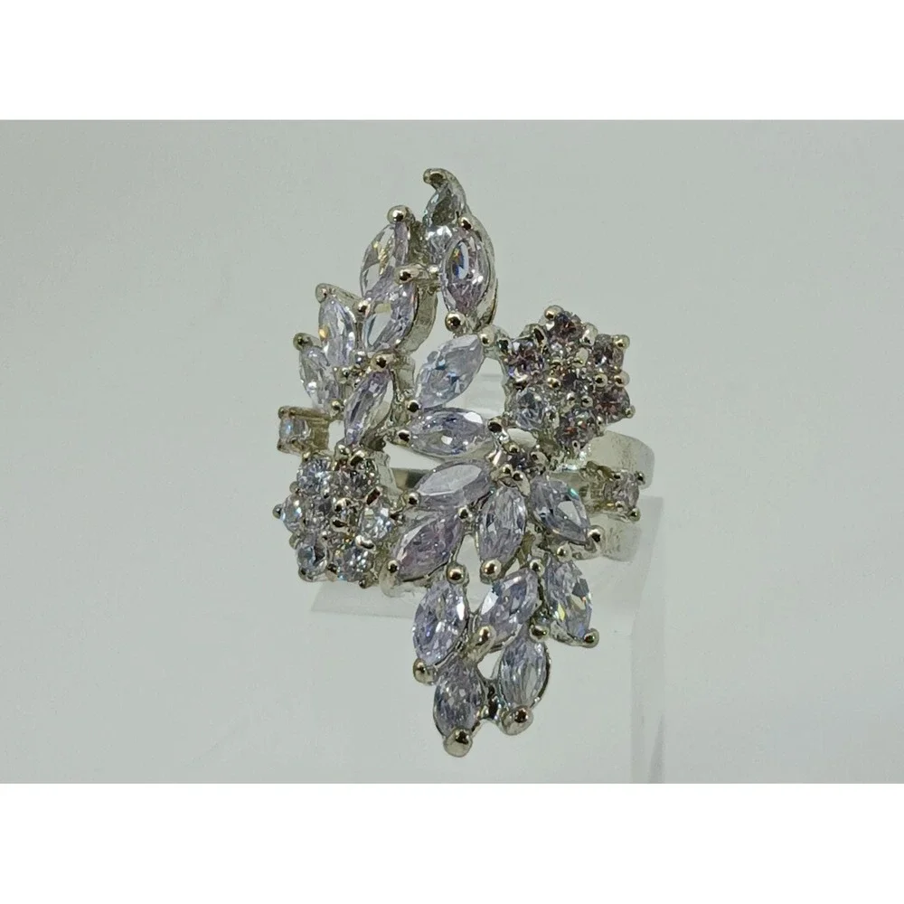 Vintage Silver Tone Marquise Cluster CZ Floral Statement Cocktail Ring Size 6.75